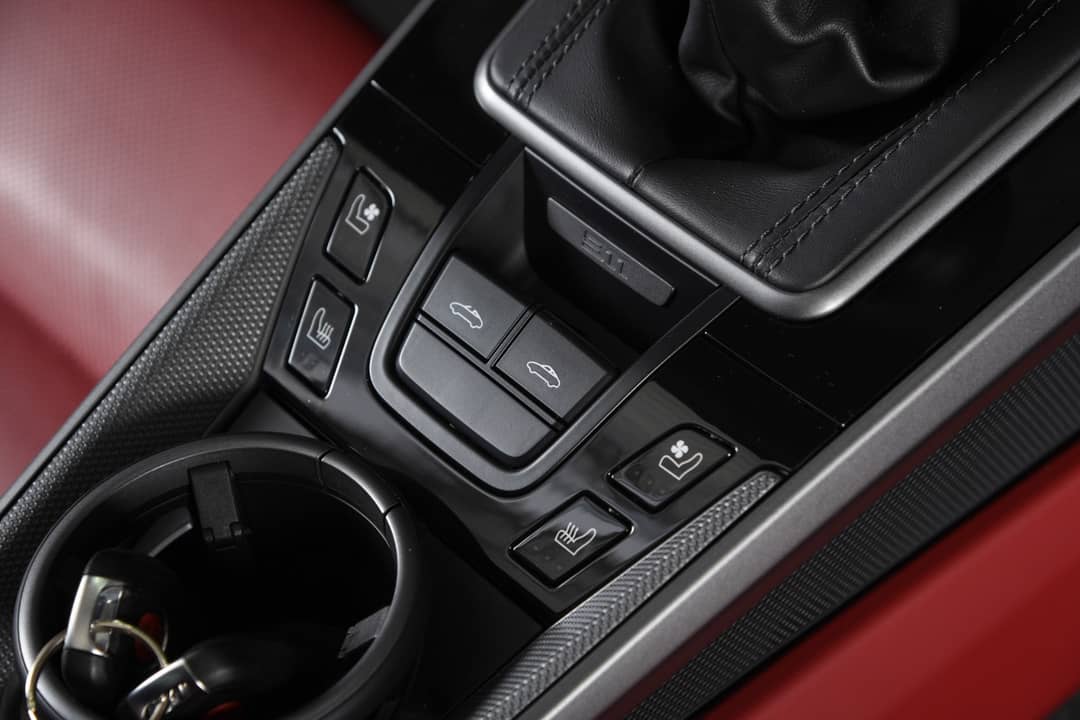 2022 Porsche 911 Targa 4S — photo 26