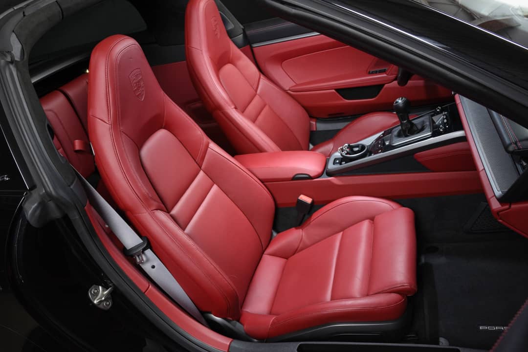 2022 Porsche 911 Targa 4S — photo 33