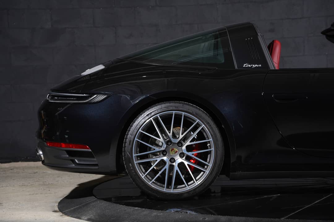 2022 Porsche 911 Targa 4S — photo 37