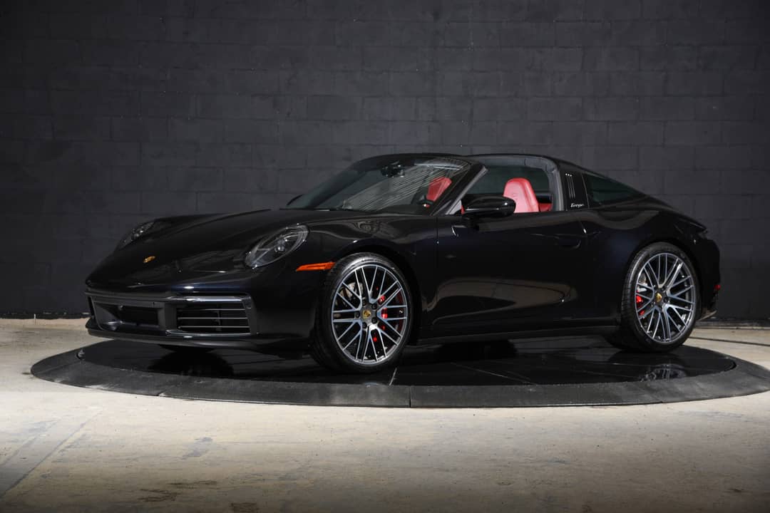 2022 Porsche 911 Targa 4S — photo 43