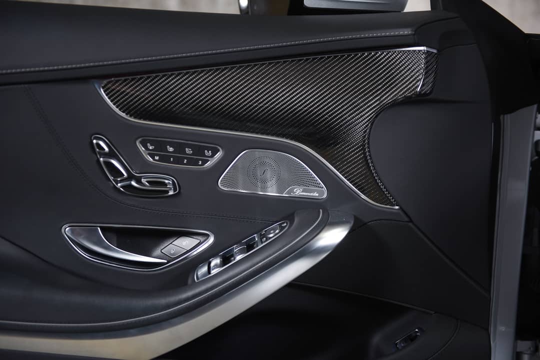 2017 Mercedes-Benz S-Class AMG S 63 — photo 32