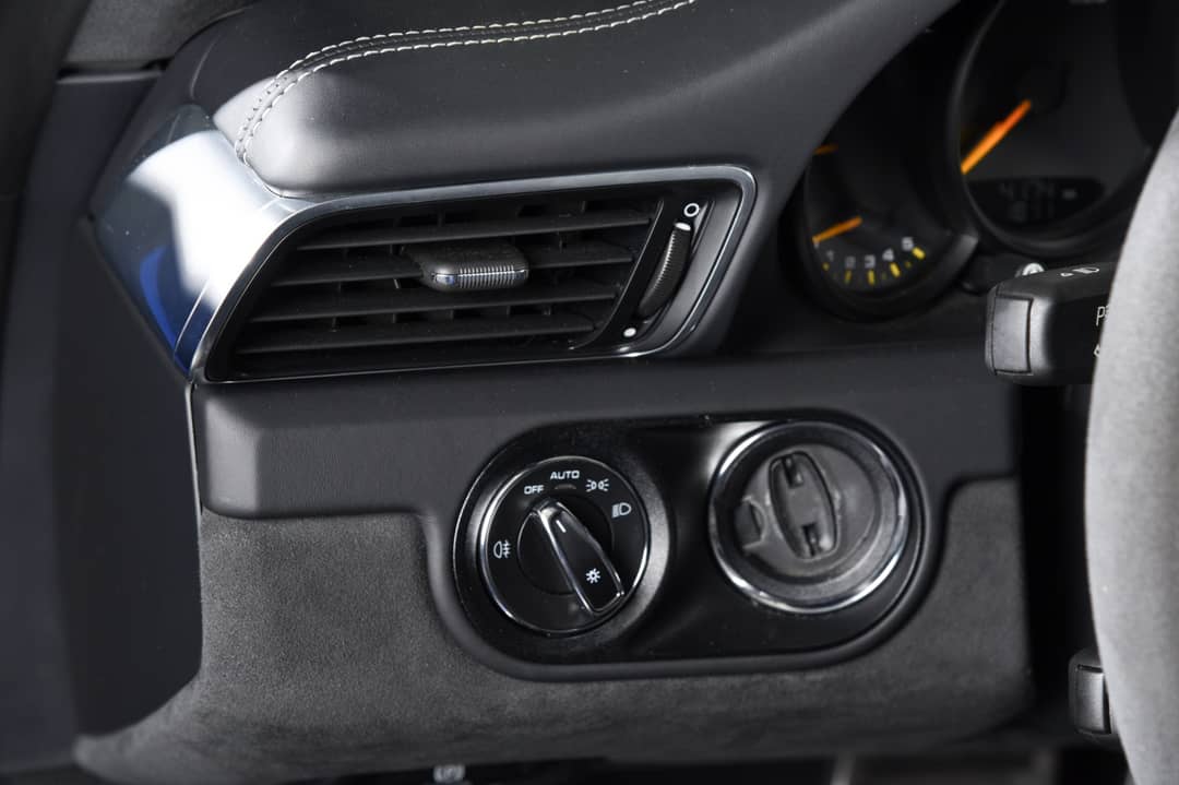 2015 Porsche 911 GT3 — photo 22