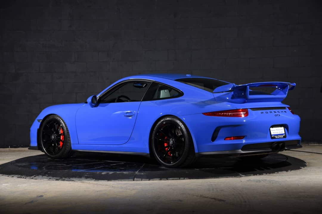 2015 Porsche 911 GT3 — photo 9