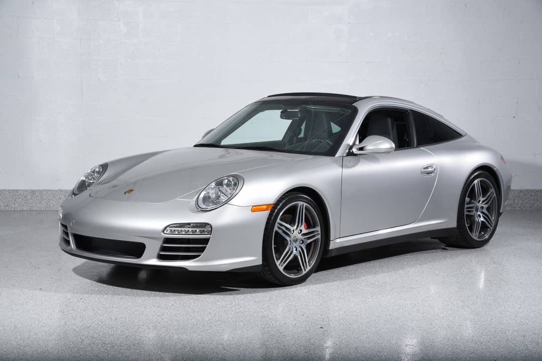 2010 Porsche 911 Targa 4S — photo 11