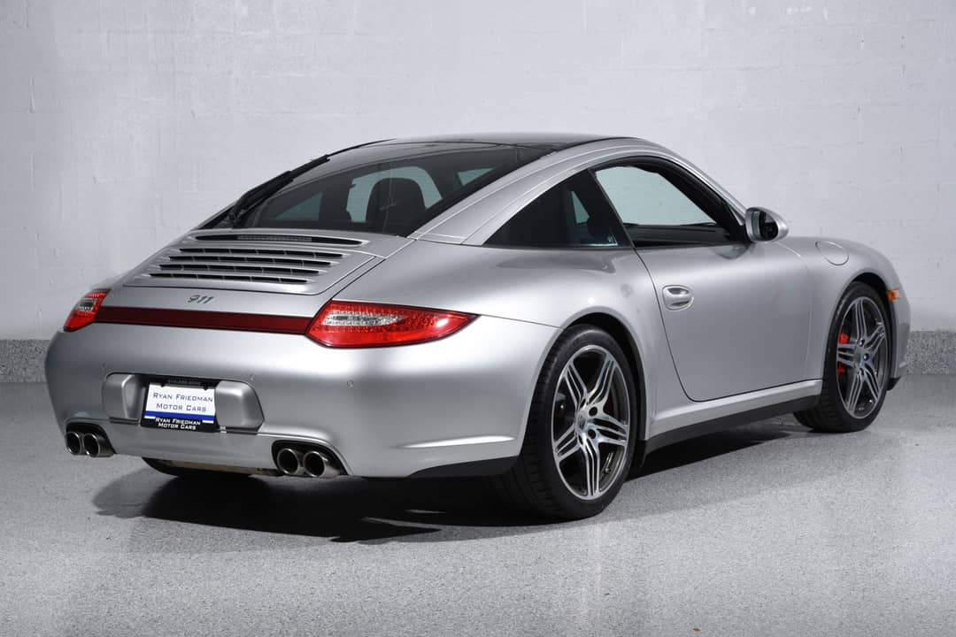 2010 Porsche 911 Targa 4S — photo 19