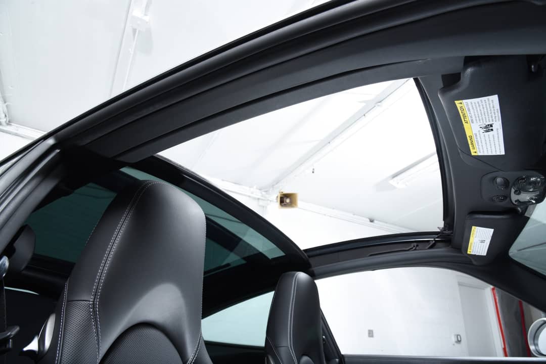 2010 Porsche 911 Targa 4S — photo 4