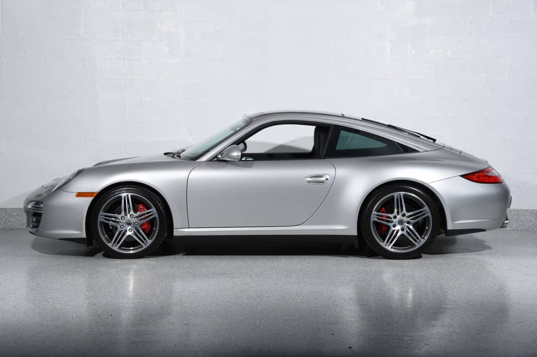 2010 Porsche 911 Targa 4S — photo 31