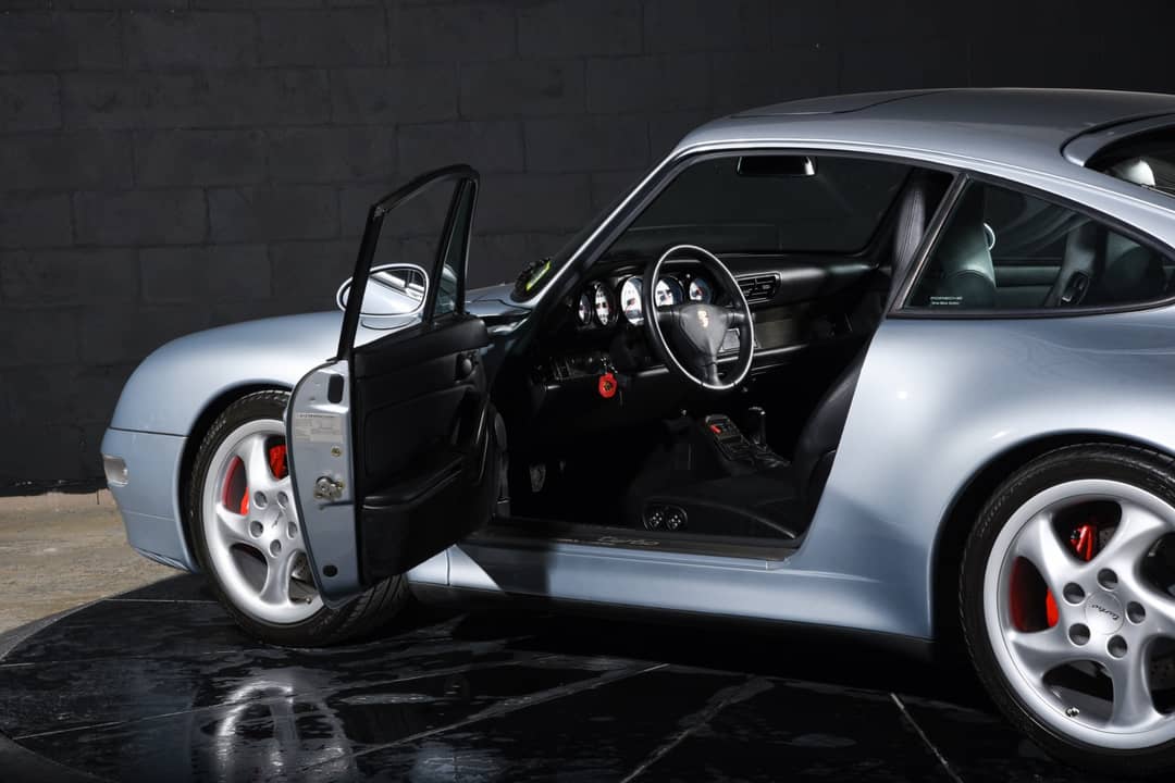 1995 Porsche 911 Turbo — photo 12