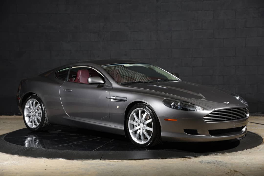 2005 Aston Martin DB9 — photo 2