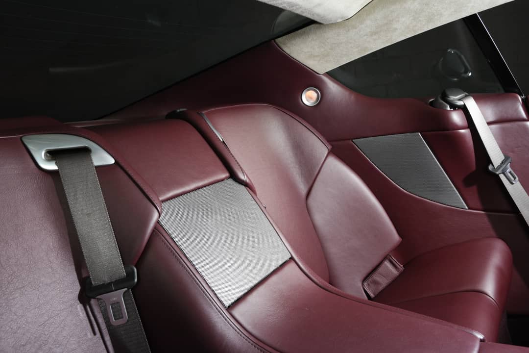 2005 Aston Martin DB9 — photo 28