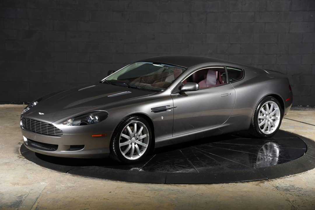 2005 Aston Martin DB9 — photo 9