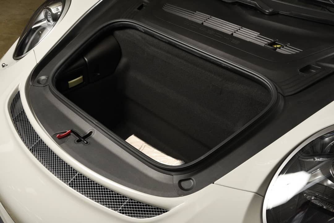 2019 Porsche 911 GT3 Touring — photo 12