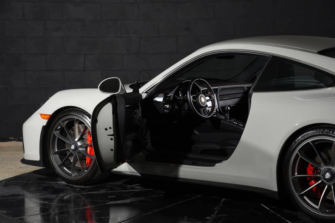 2019 Porsche 911 GT3 Touring — photo 25