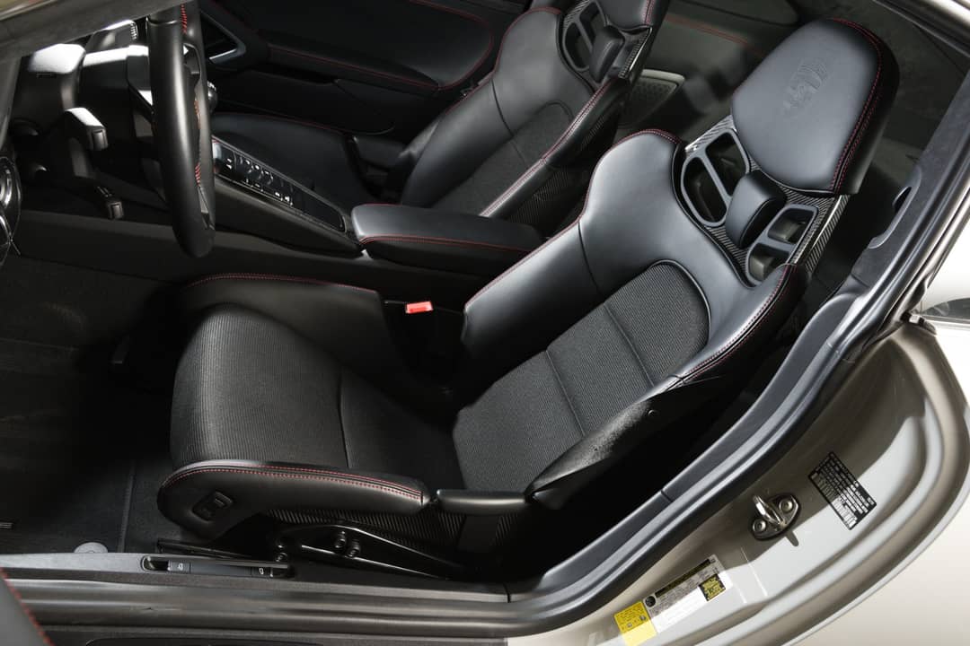 2019 Porsche 911 GT3 Touring — photo 5