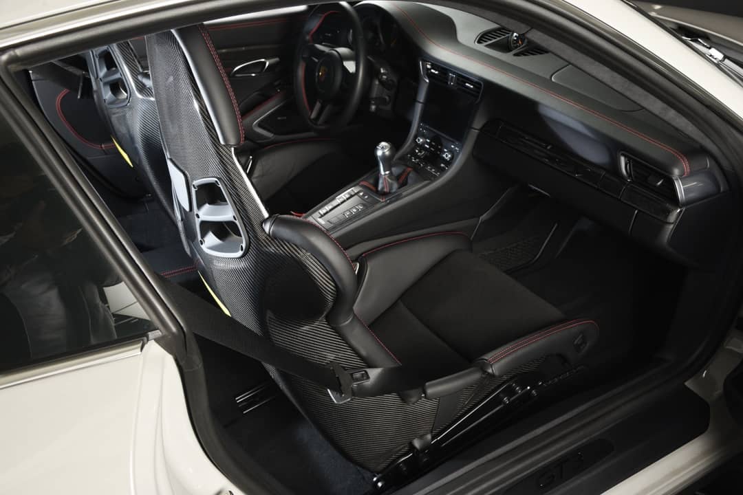 2019 Porsche 911 GT3 Touring — photo 40