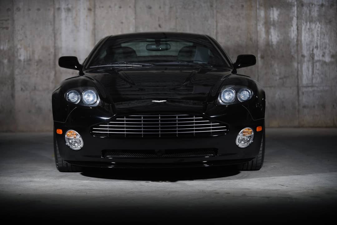 2005 Aston Martin V12 Vanquish — photo 3