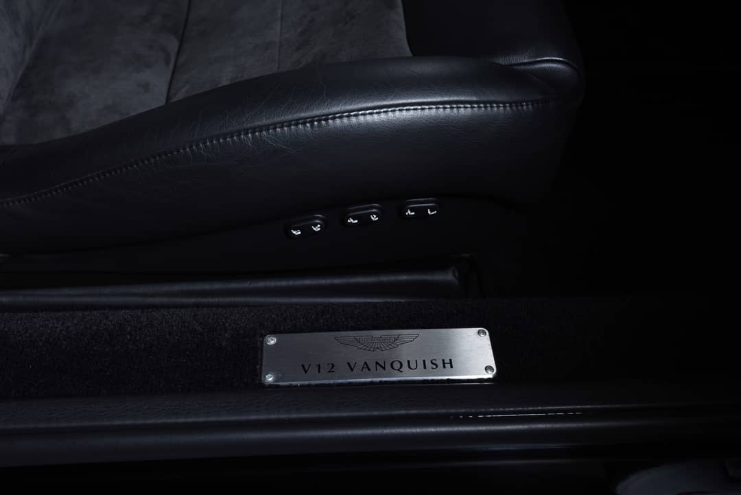 2005 Aston Martin V12 Vanquish — photo 21
