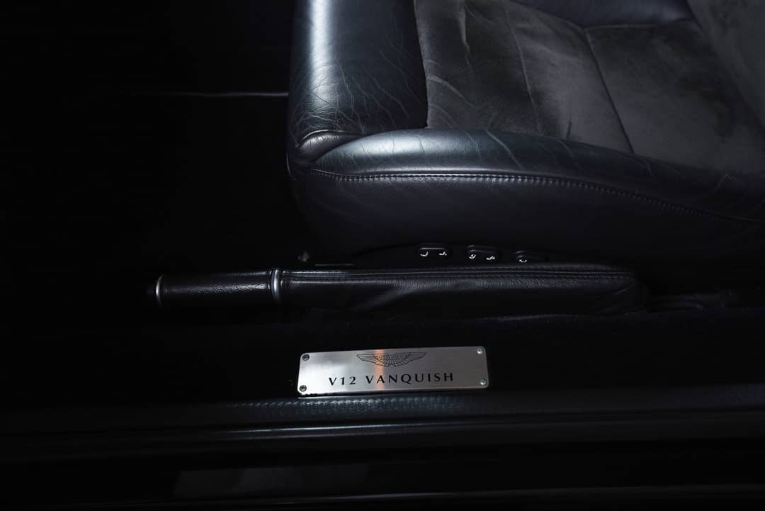 2005 Aston Martin V12 Vanquish — photo 27