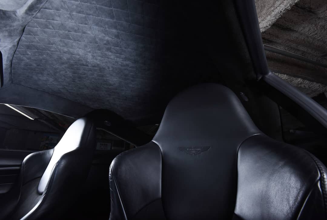 2005 Aston Martin V12 Vanquish — photo 41