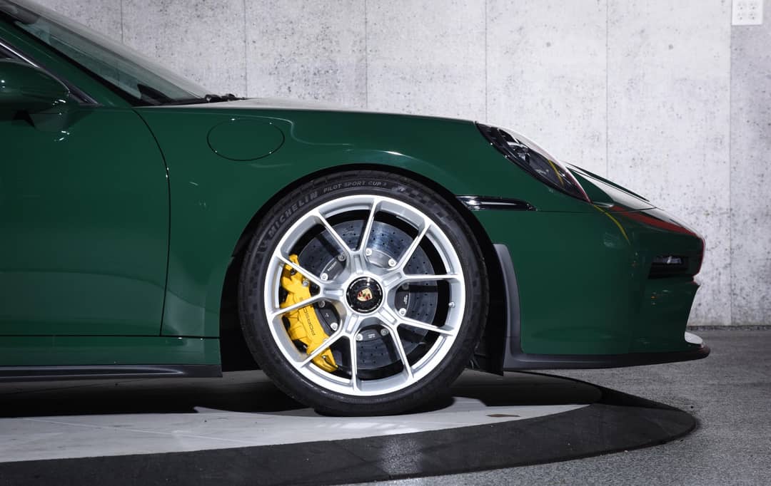 2022 Porsche 911 GT3 Touring — photo 12