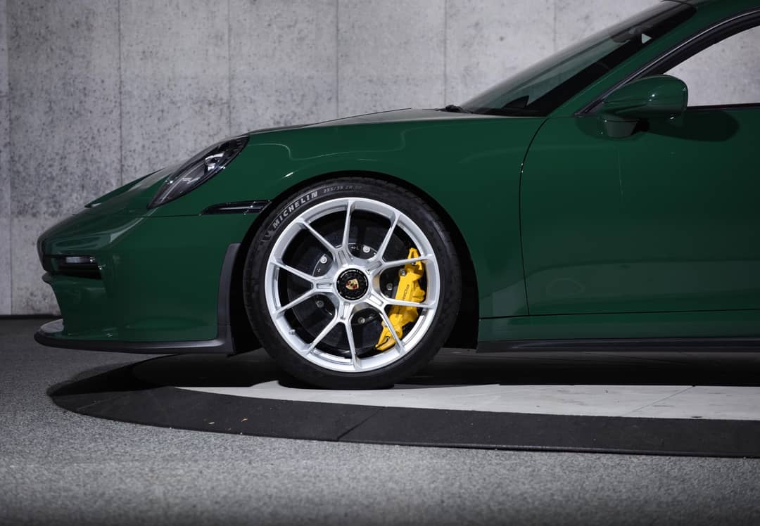 2022 Porsche 911 GT3 Touring — photo 13