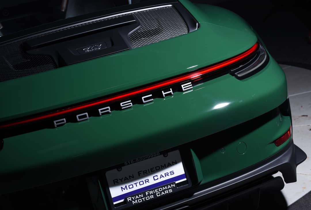 2022 Porsche 911 GT3 Touring — photo 17