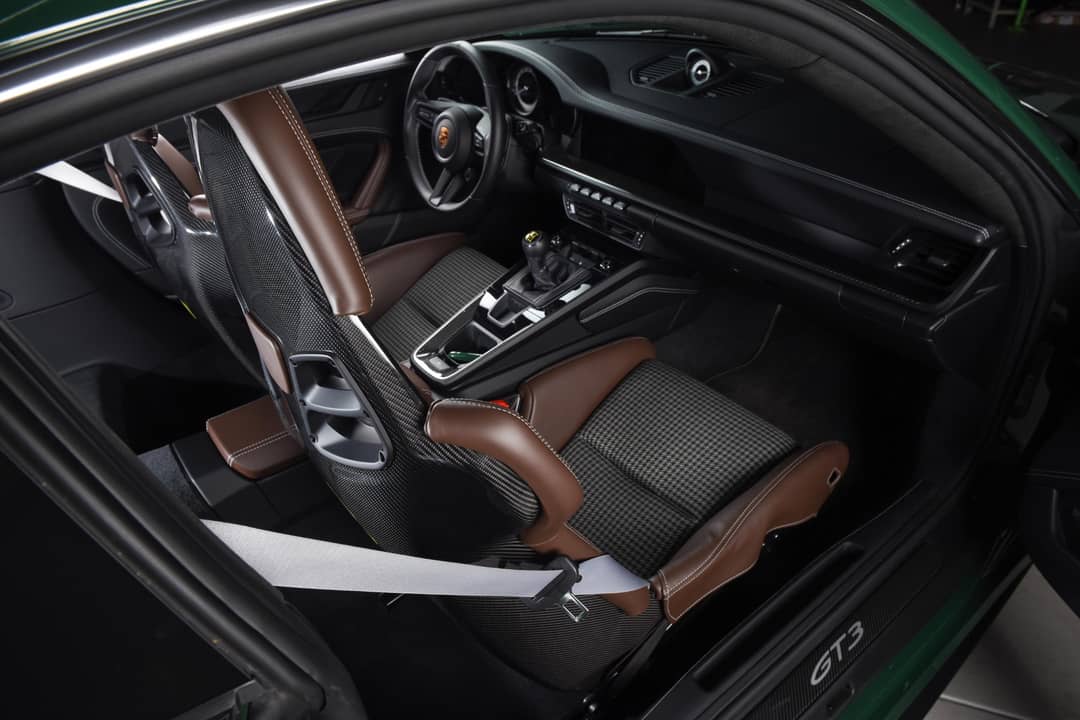 2022 Porsche 911 GT3 Touring — photo 22