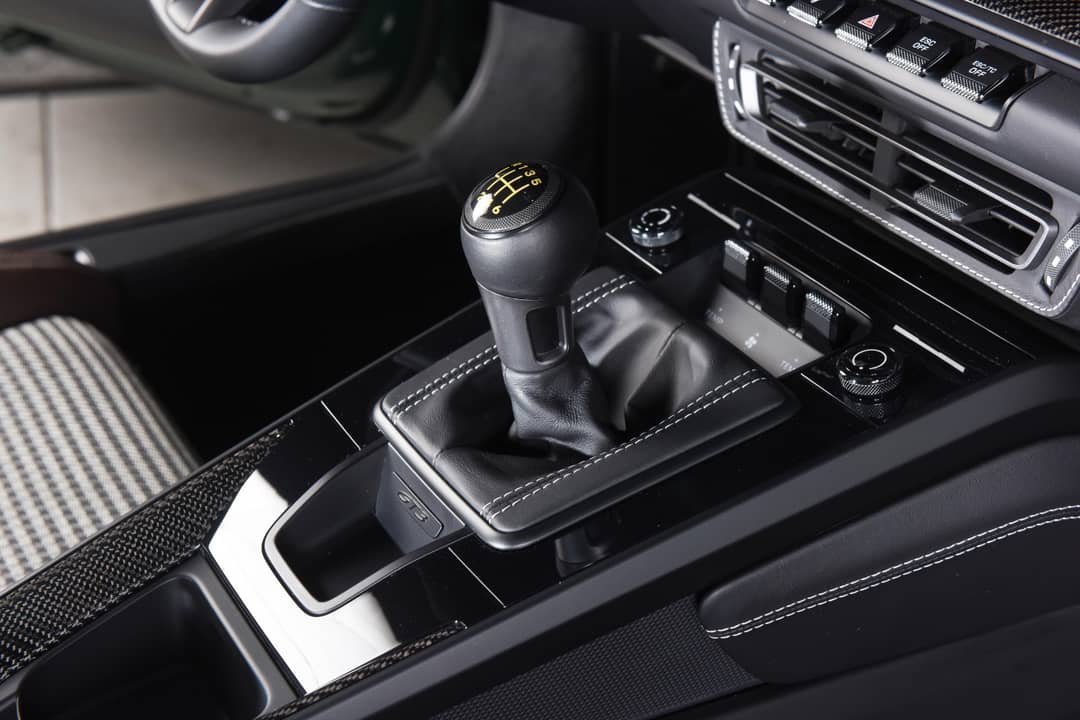 2022 Porsche 911 GT3 Touring — photo 24
