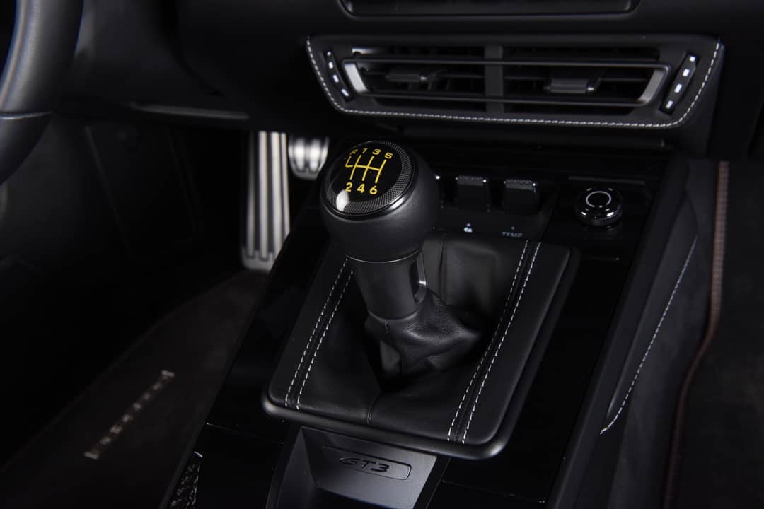 2022 Porsche 911 GT3 Touring — photo 30