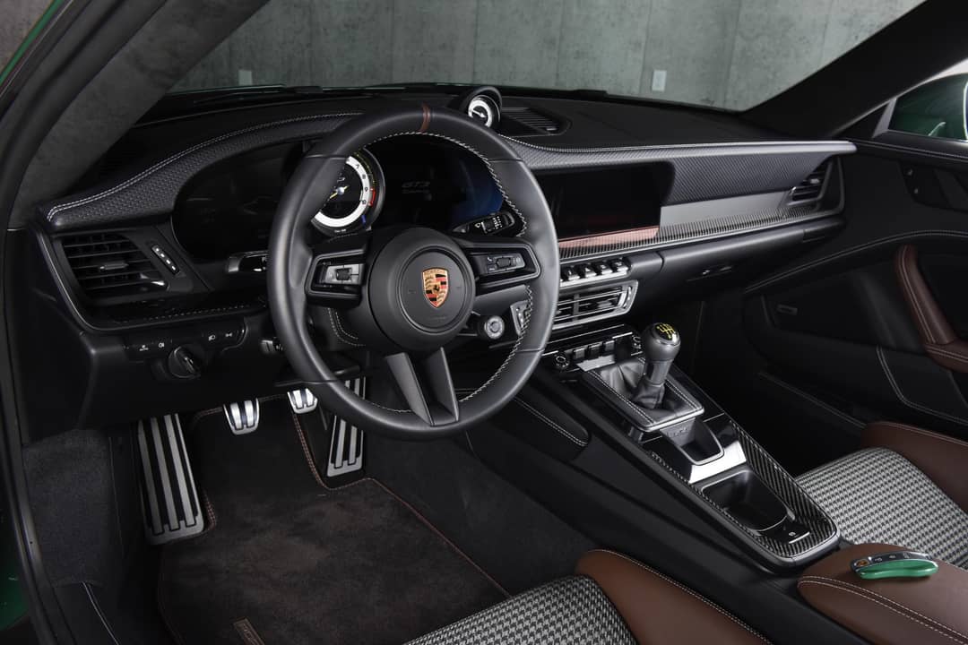 2022 Porsche 911 GT3 Touring — photo 5