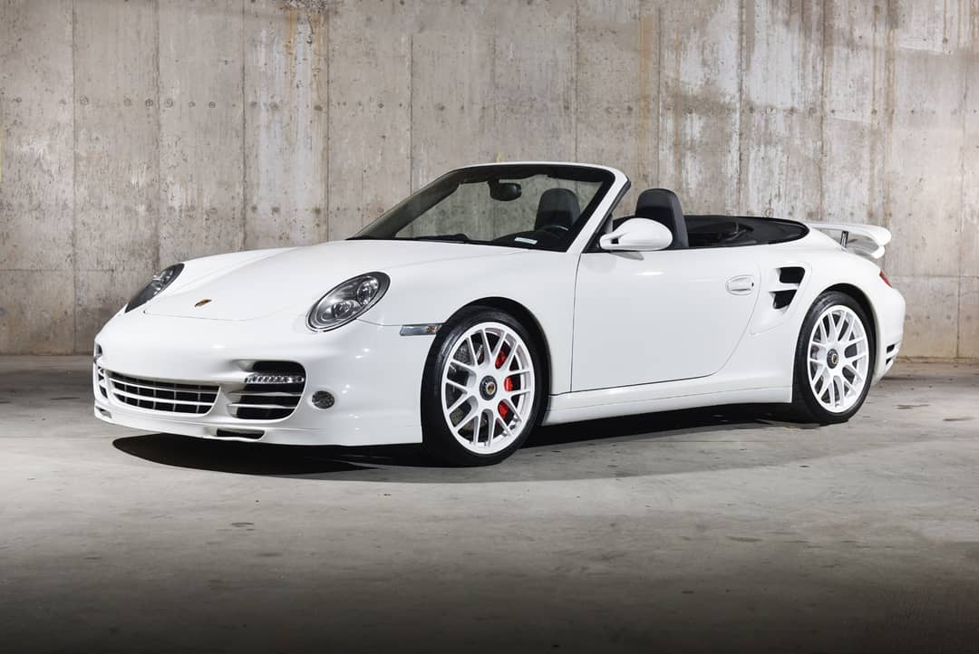 2011 Porsche 911 Turbo — photo 2