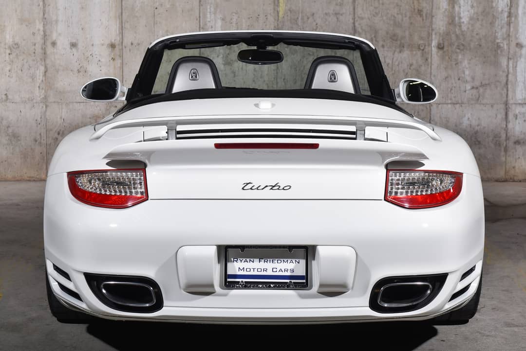 2011 Porsche 911 Turbo — photo 4