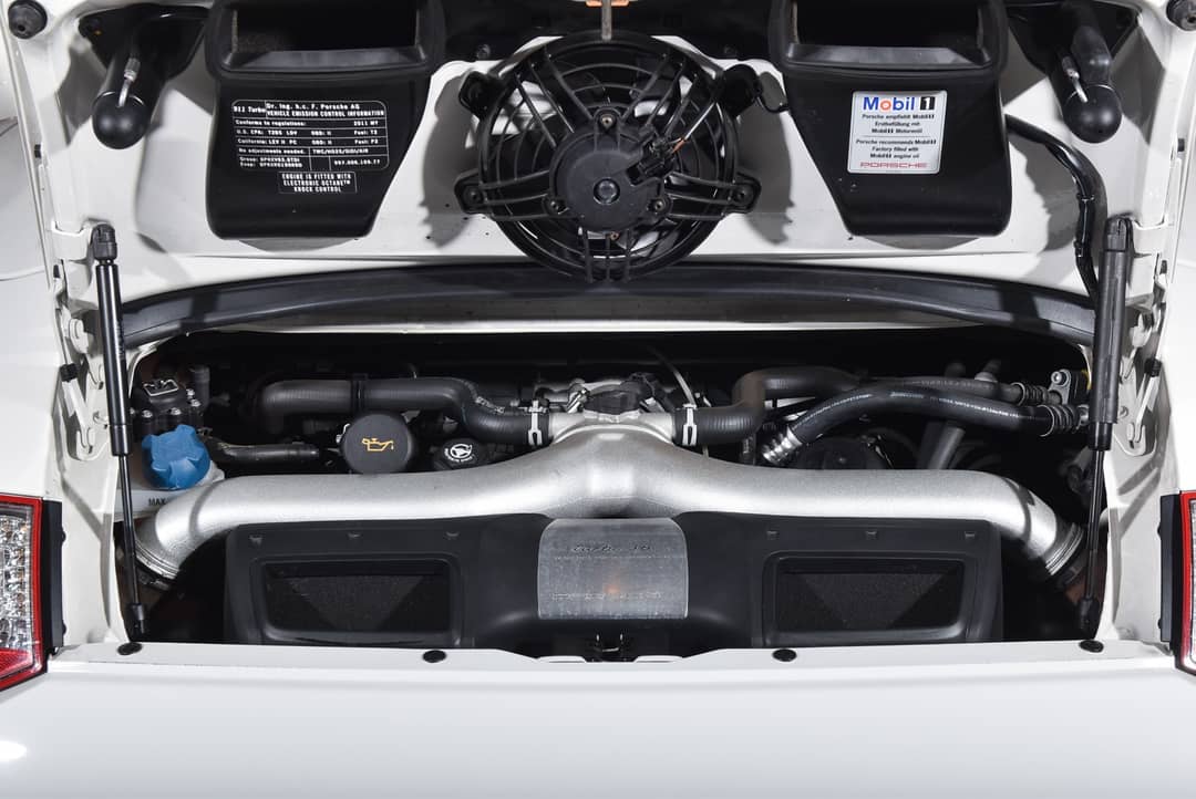 2011 Porsche 911 Turbo — photo 30