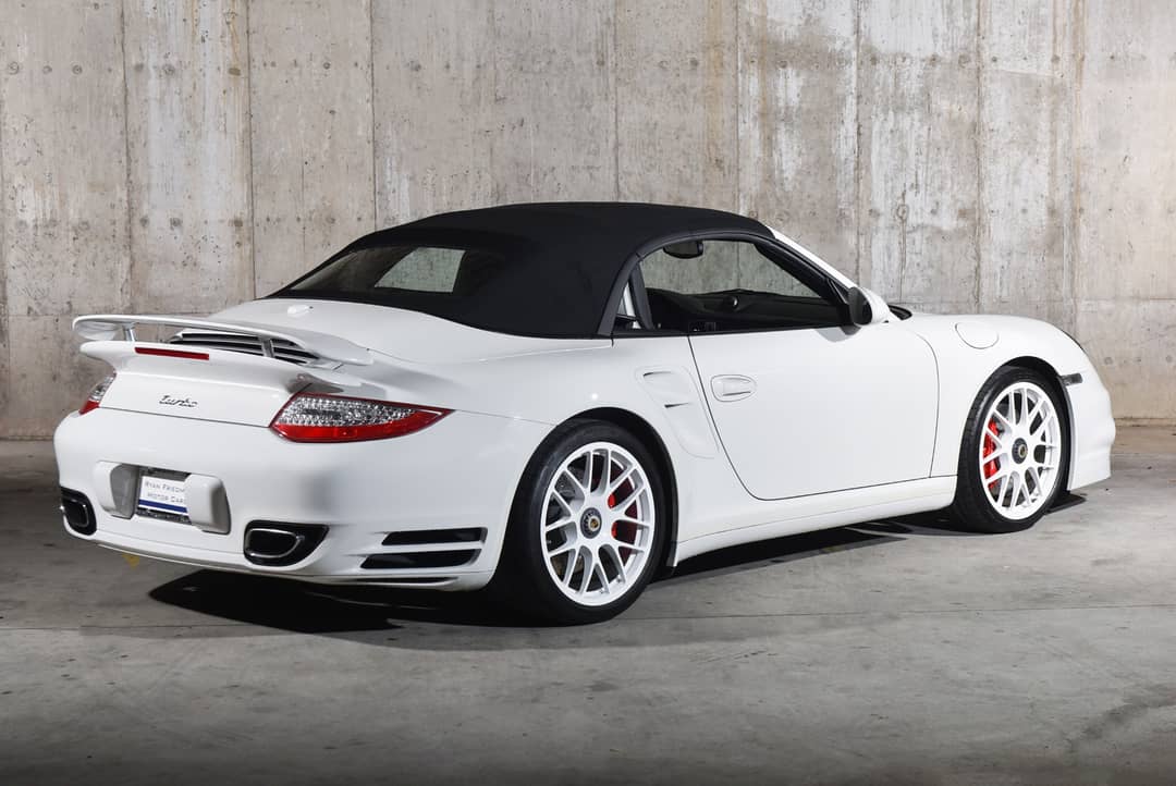 2011 Porsche 911 Turbo — photo 33
