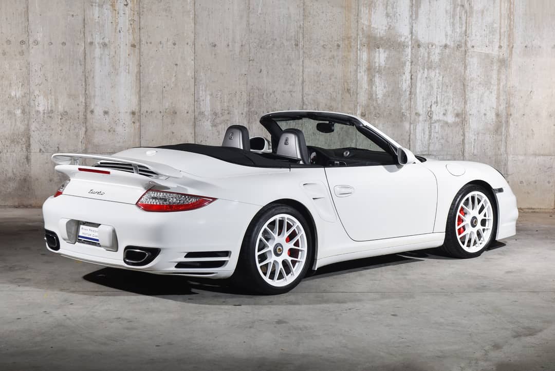 2011 Porsche 911 Turbo — photo 34
