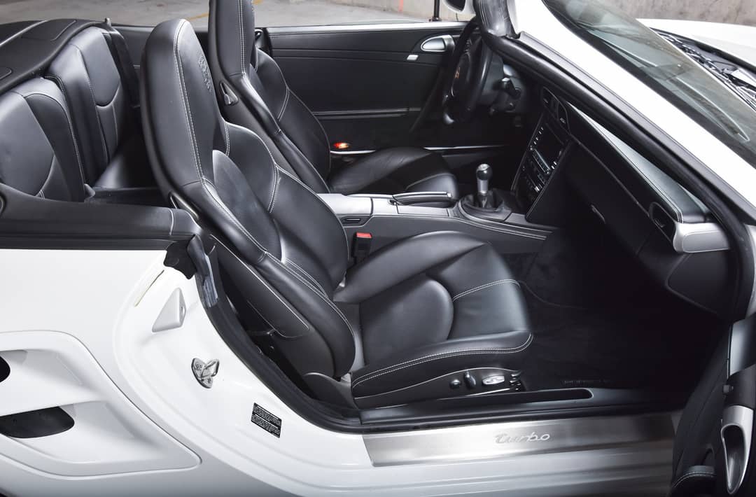 2011 Porsche 911 Turbo — photo 36