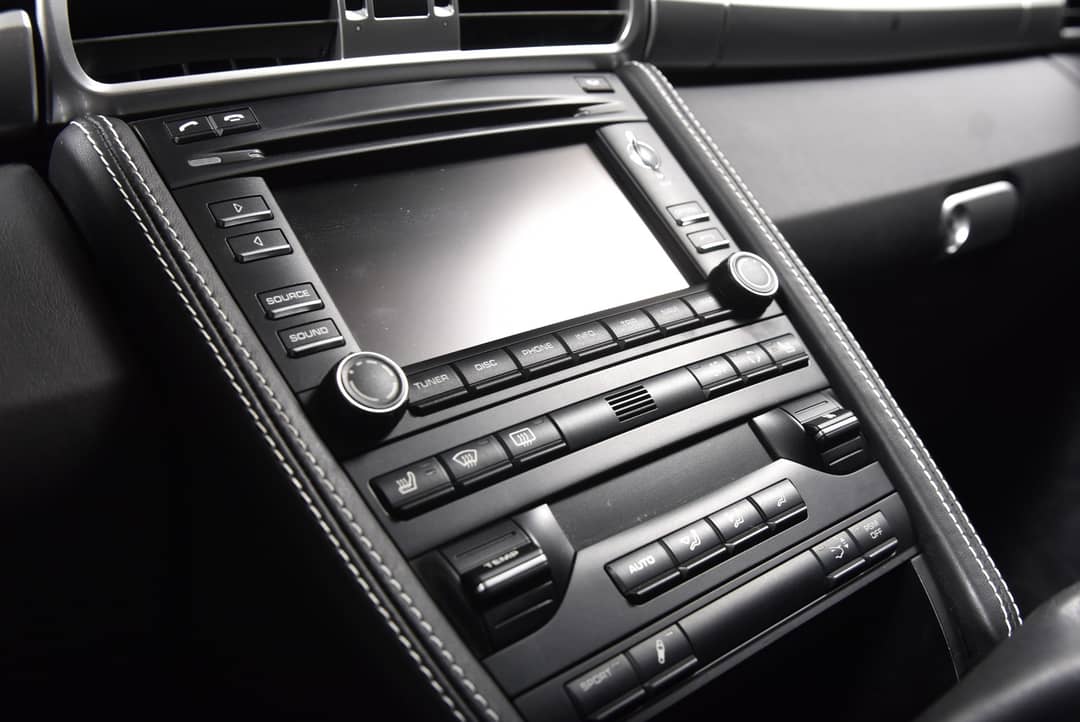 2011 Porsche 911 Turbo — photo 51