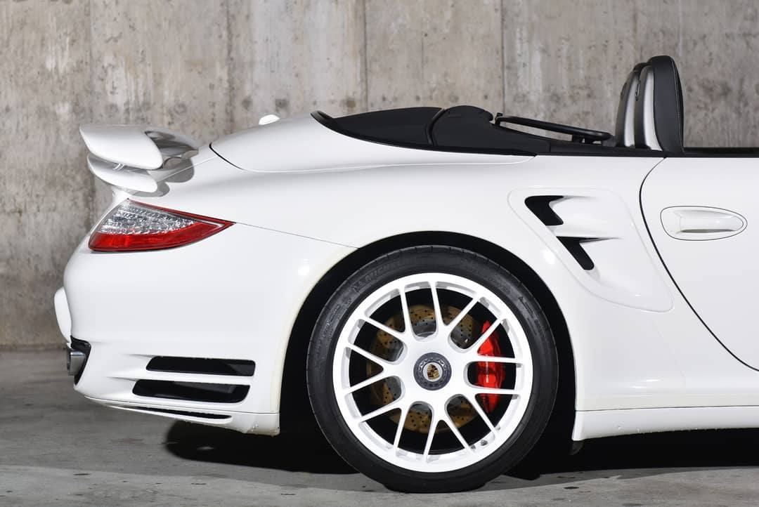 2011 Porsche 911 Turbo — photo 8