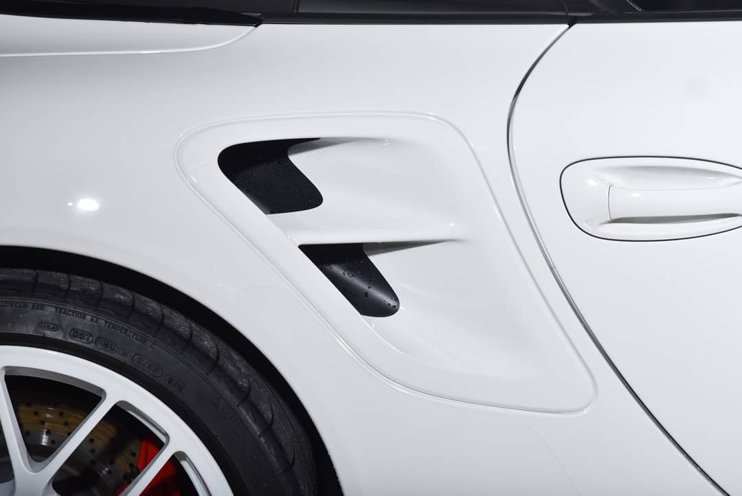 2011 Porsche 911 Turbo — photo 10