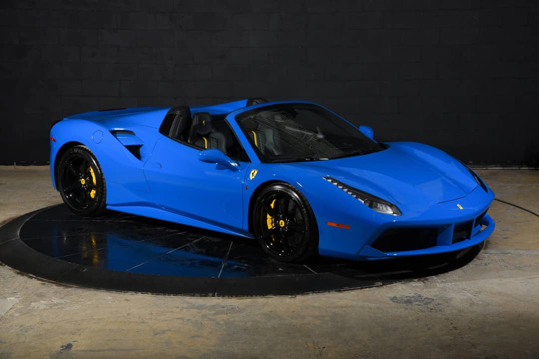 2017 Ferrari 488 Spider — photo 3