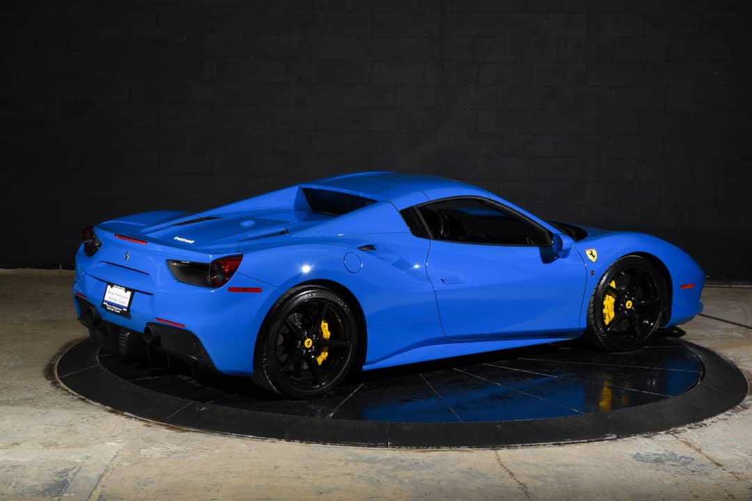 2017 Ferrari 488 Spider — photo 23