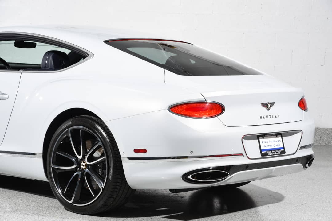 2020 Bentley Continental GT — photo 23