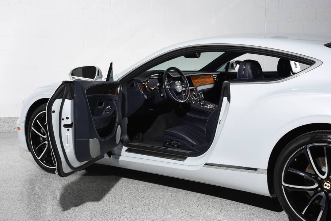 2020 Bentley Continental GT — photo 30