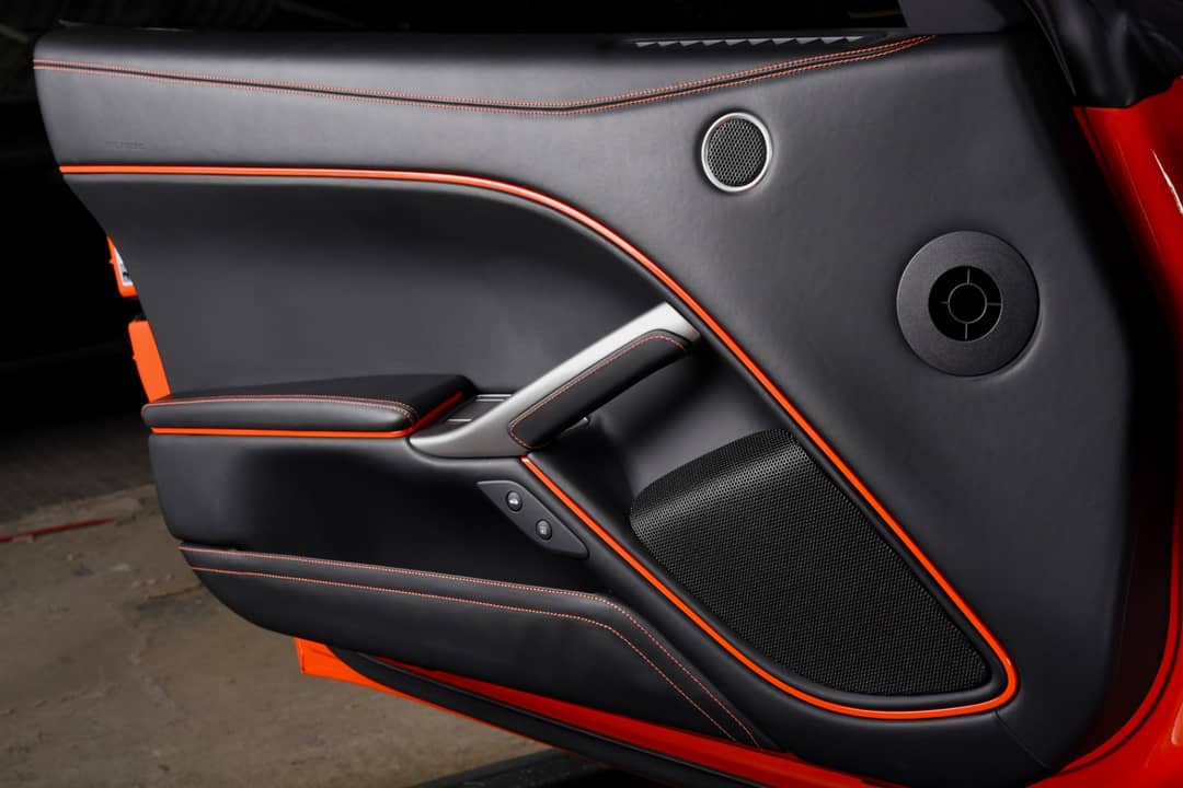 2014 Ferrari F12berlinetta — photo 8