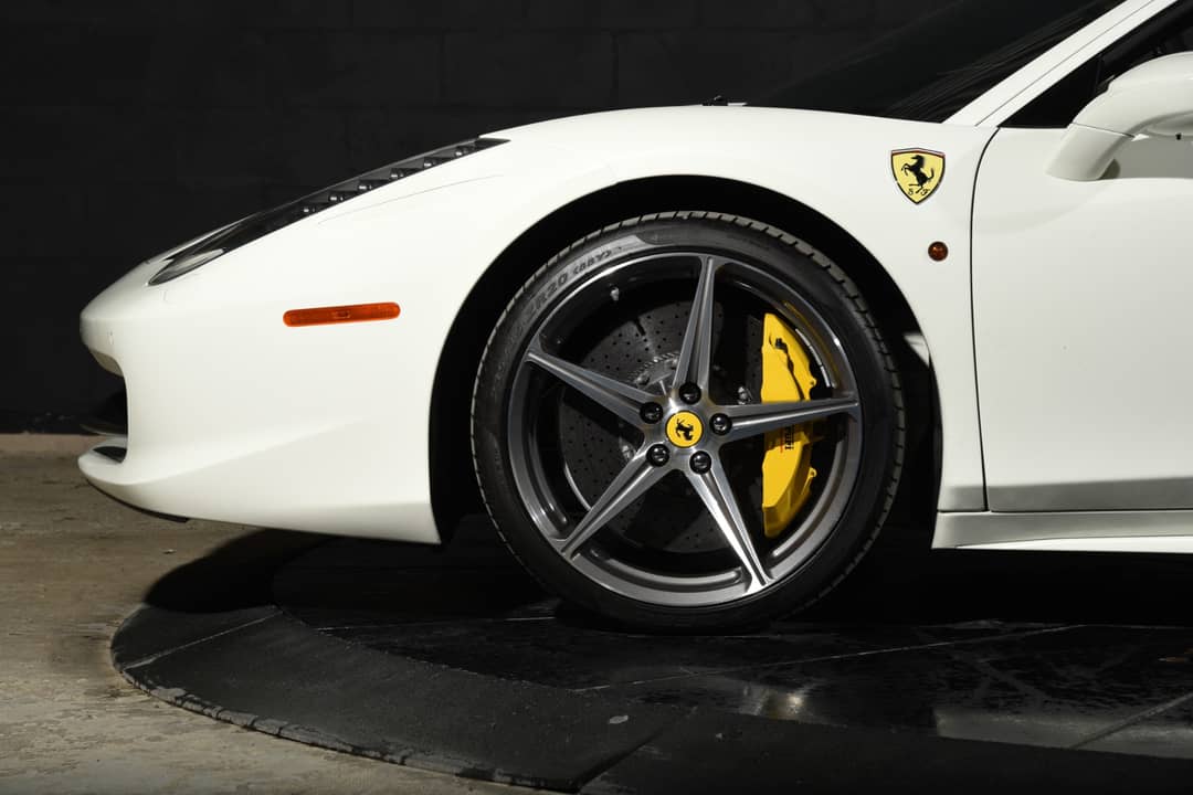 2015 Ferrari 458 Italia — photo 17
