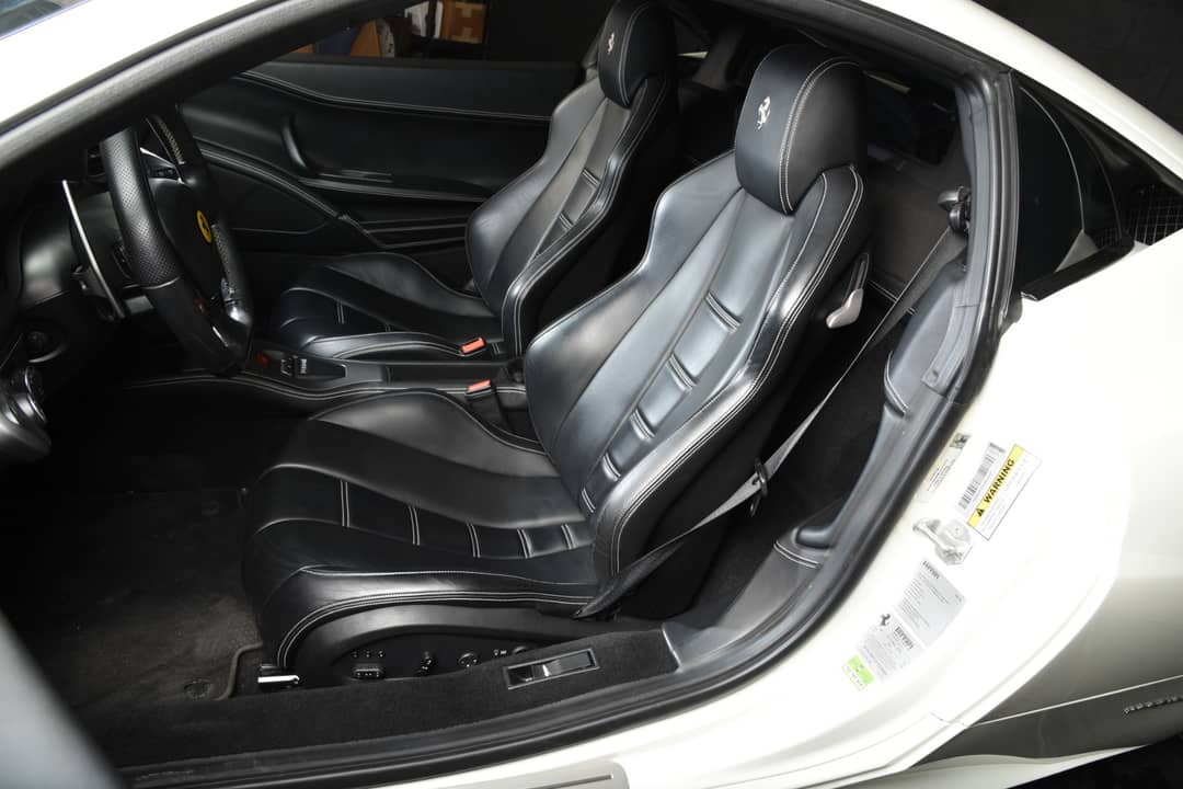 2015 Ferrari 458 Italia — photo 5