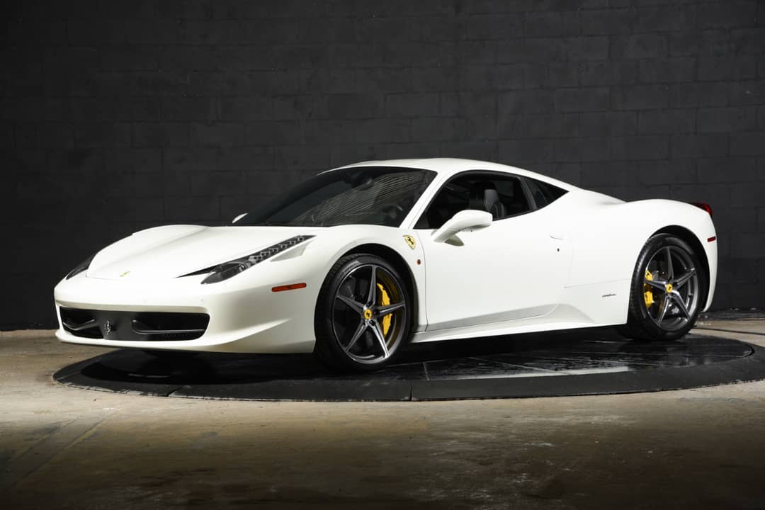 2015 Ferrari 458 Italia — photo 10
