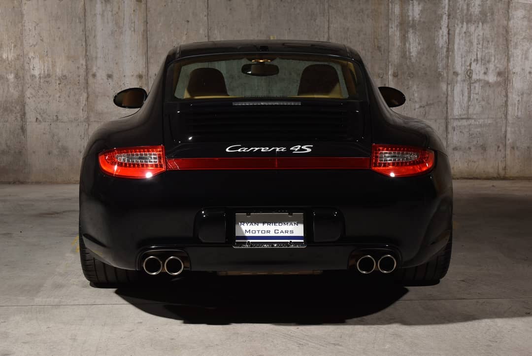 2010 Porsche 911 Carrera 4S — photo 21