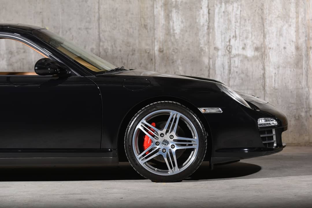 2010 Porsche 911 Carrera 4S — photo 6