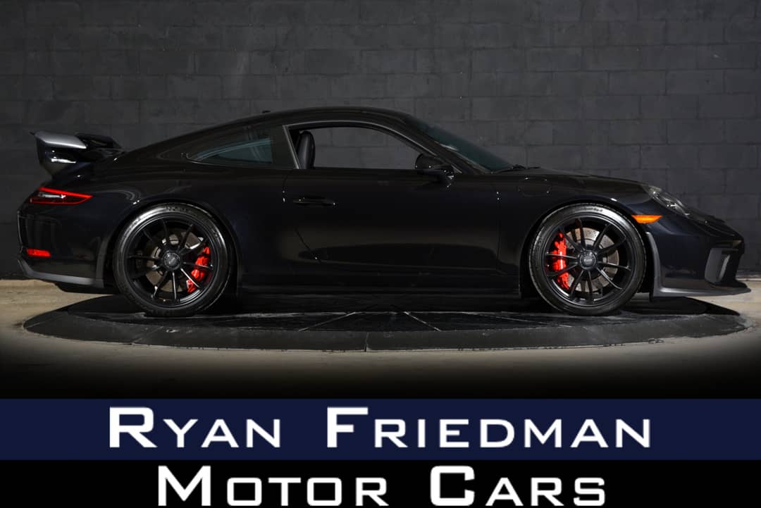 2019 Porsche 911 GT3 — photo 1